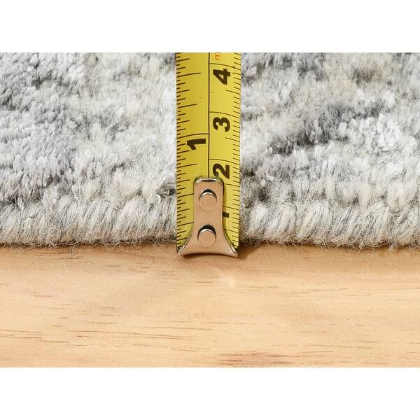 Shahbanu Rugs Modern Design Hand Loomed Fine Jacquard Wool and Plant